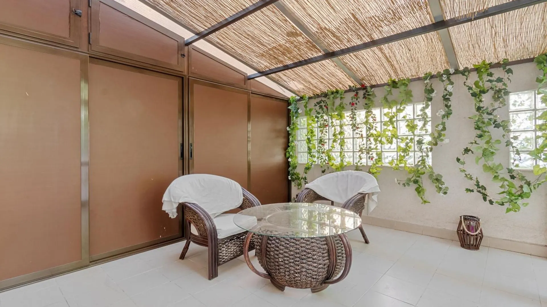Baneasa Herastrau Apartment With Grand Terrace Bucharest